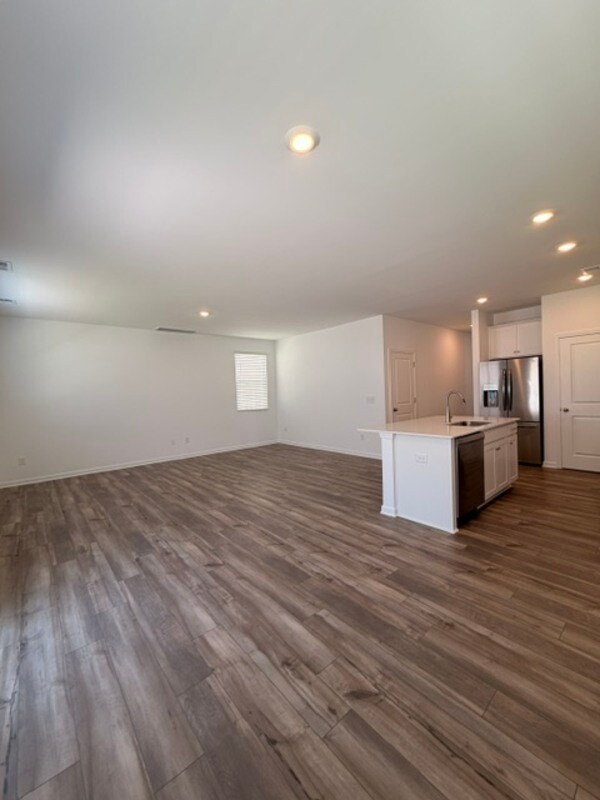 Building Photo - 746 Ben Gunn Run