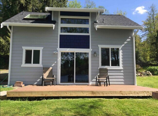 Foto del edificio - 34216 Thomas Rd E