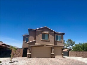 Building Photo - 6460 W Diablo Dr