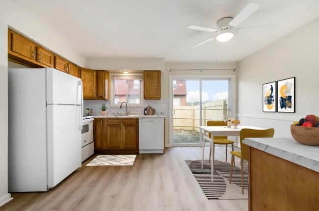 Foto del edificio - 5626 Ironwood Ct