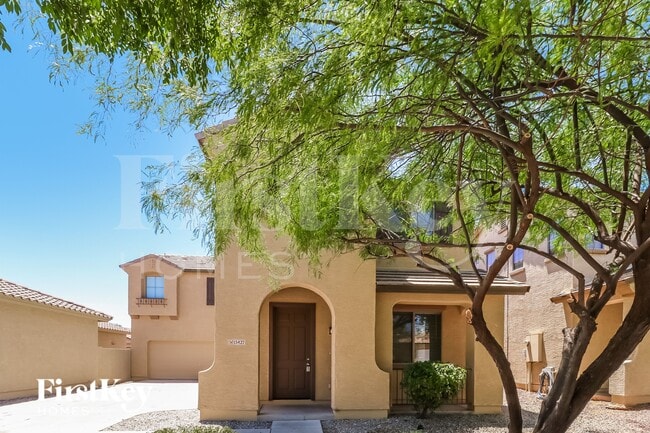 Building Photo - 15427 W Canterbury Dr