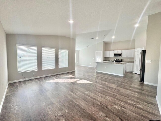 Foto del edificio - 1580 Axel Cir