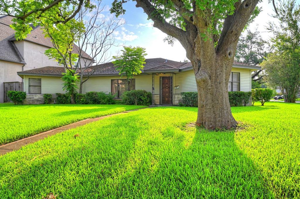 Foto principal - 8121 Greenbush St