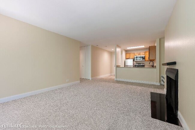 Foto del edificio - 1 br, 1 bath Condo - 5830 Oakwood Dr
