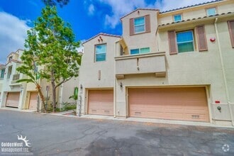 Building Photo - 1286 Fools Gold Way