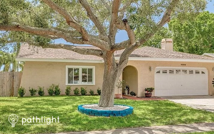 Primary Photo - 10264 Oakhaven Dr
