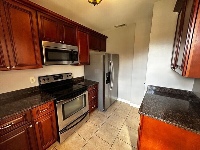 Foto del edificio - 1112 Clifton Ln
