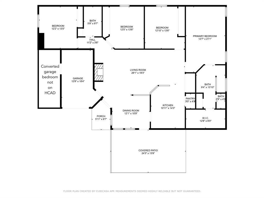 Building Photo - 14815 El Grande Dr