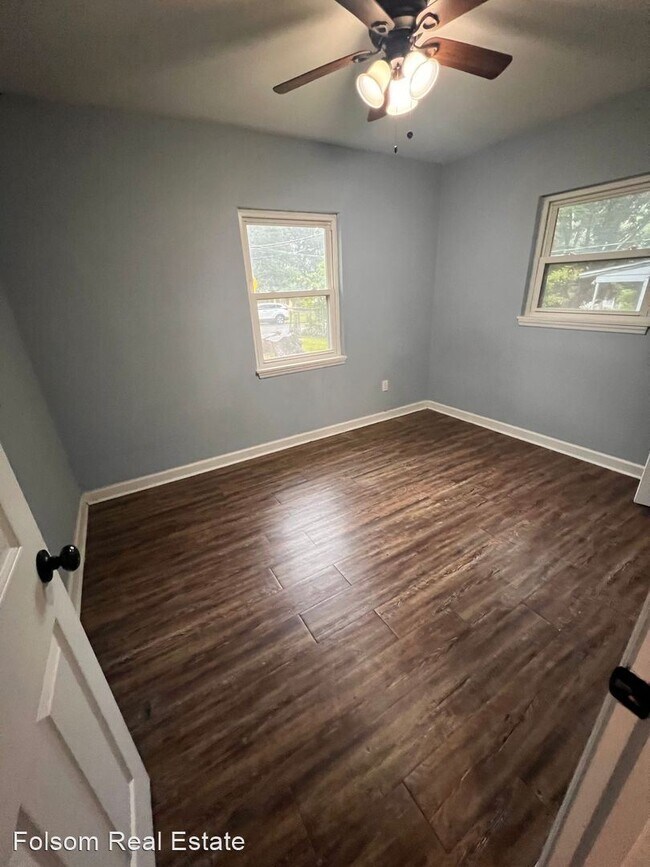 Foto del edificio - 3 br, 1 bath House - 714 Simmons Street