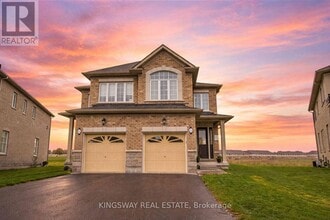 Building Photo - 24 Narbonne Cres