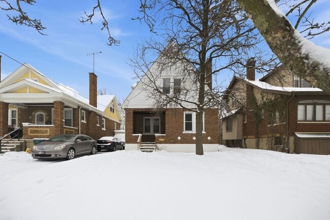 Photo - West Price Hill- Adorable 2 bedroom 1 Bath House