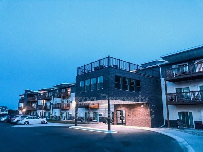 Foto del edificio - 1880 10th Ave E