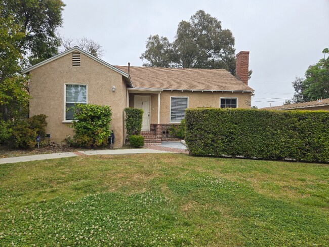 Foto del edificio - 7246 Allott Ave