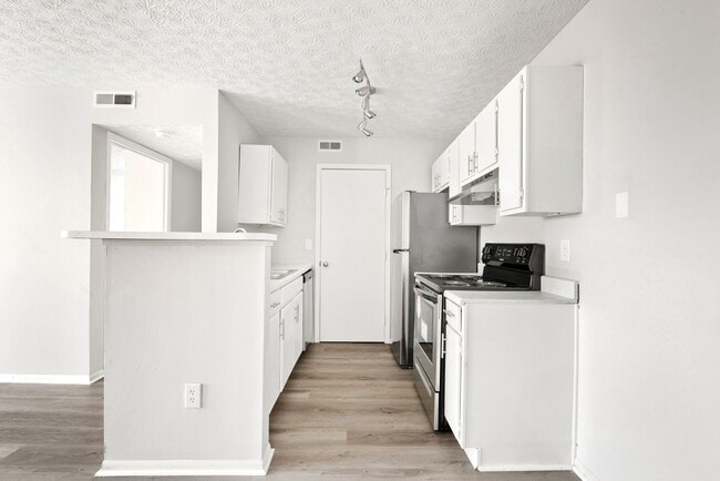 Interior Photo - The Reserve at Parkwick