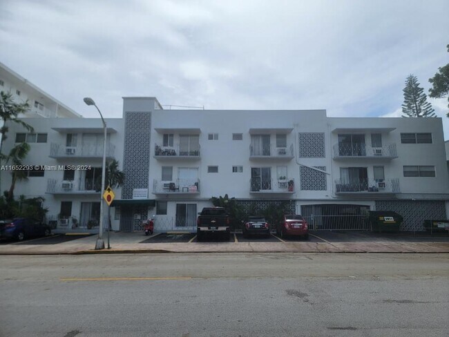 Foto del edificio - 835 Lenox Ave.
