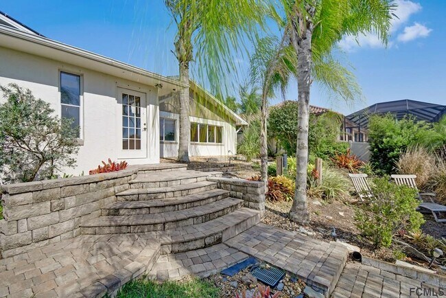 Building Photo - 4 Claridge Ct S