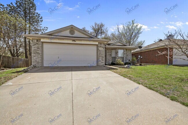 Foto del edificio - 5719 Colebrook Trail