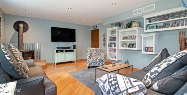 Foto del edificio - 4 br, 2.5 bath House - 25546 S Pinewood Ln