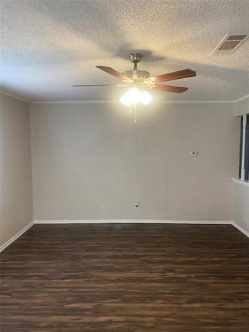 Foto del edificio - 2410 Arcady Ln