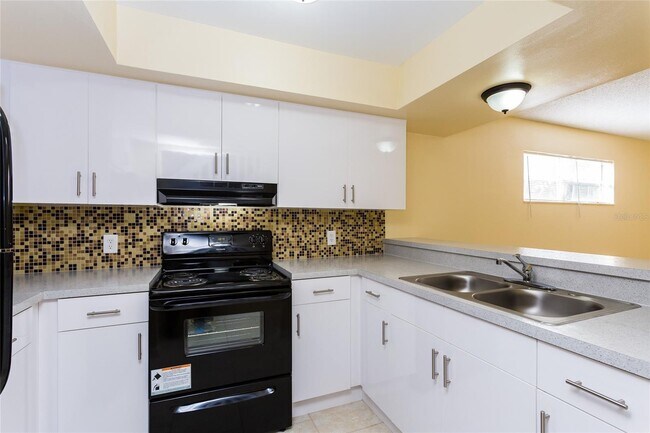 Building Photo - 1022 Jack Calhoun Dr