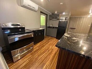 Building Photo - 16 North Concord Street, Unit 1