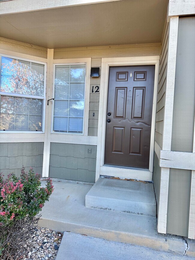 Foto del edificio - 6832 Antigua Dr