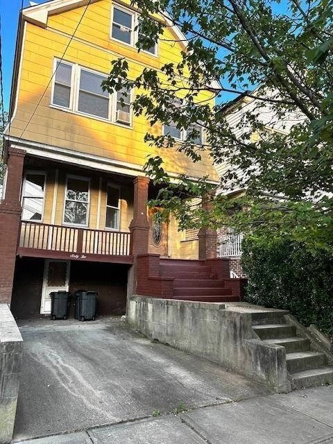 Building Photo - 62 Garretson Ave