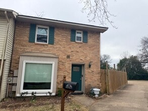 Building Photo - 1621 Limestone Ct