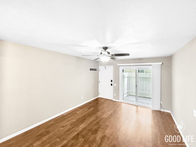 Foto del edificio - Beautiful 1Bd/1Ba located in Bay Ho!