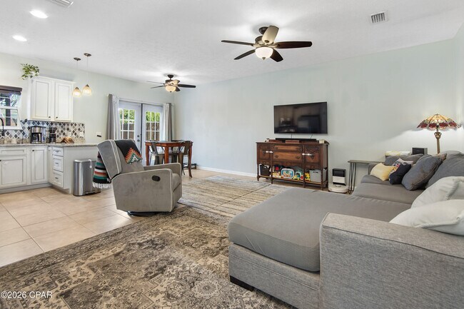 Building Photo - 2428 Causeway Manor Ct