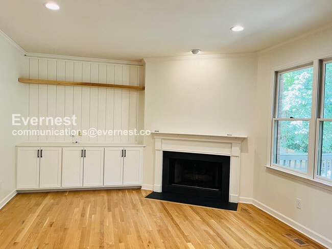 Foto del edificio - 1420 Calloway Ct