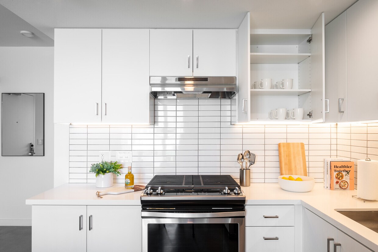 Common Bonner (Furnished Rooms) Apartments in North Hollywood, CA