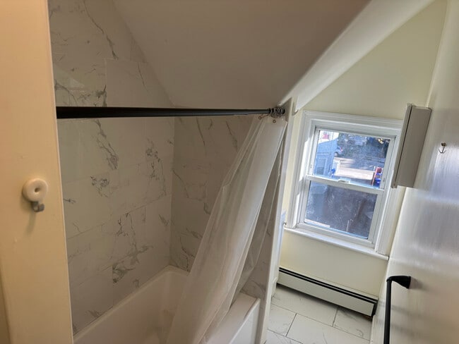 Photo - 106 Taylor St Apartment