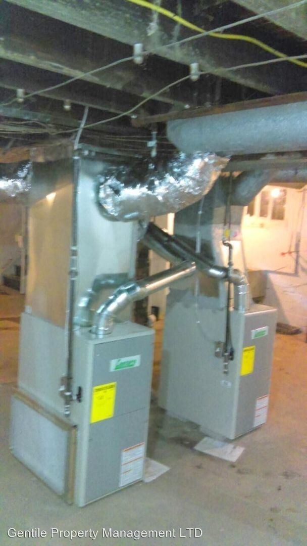 Foto del edificio - 4253 E 124th St
