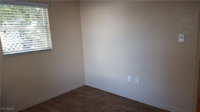 Building Photo - 312 Hubbard Ave