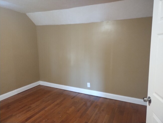 Building Photo - 1817 Jefferson St