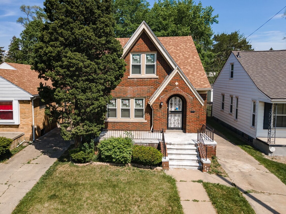 9207 Appoline St, Detroit, MI 48228 House Rental in Detroit, MI