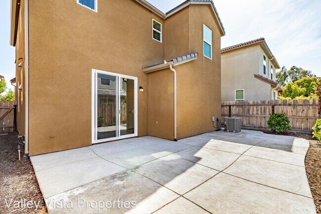 Building Photo - 3 br, 2.5 bath House - 3721 Magnificent Way