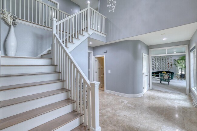 Building Photo - 1604 Juniper Way