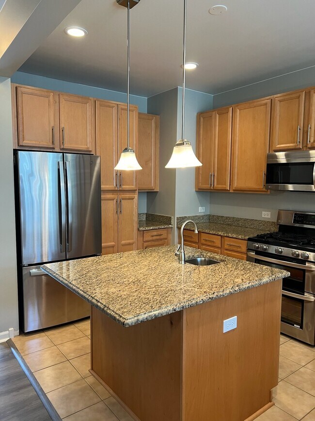 Foto del edificio - 705 Keystone Ln