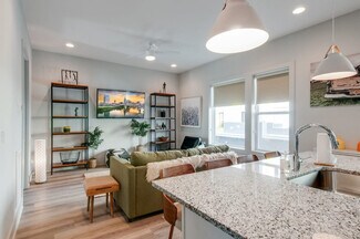 Building Photo - 1135 Harmony Way