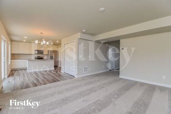 Building Photo - 10117 Luneth Dr