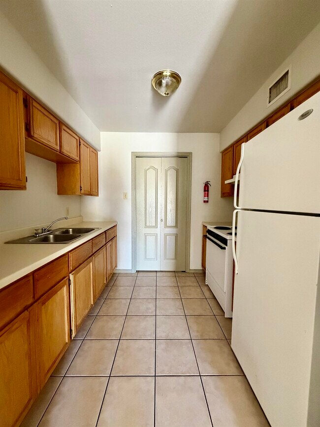 Foto del edificio - 507 Shiloh Dr