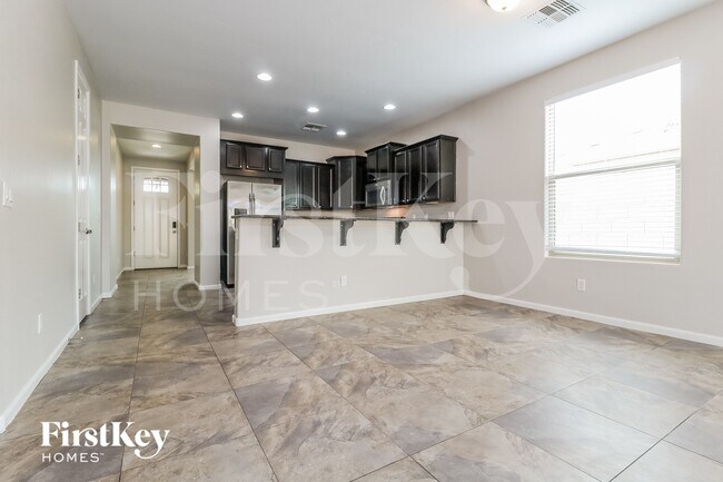 Foto del edificio - 17044 W Mohave St