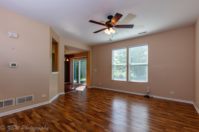 Building Photo - 609 Hawley Dr