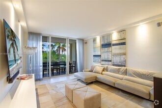 Building Photo - 701 Crandon Blvd