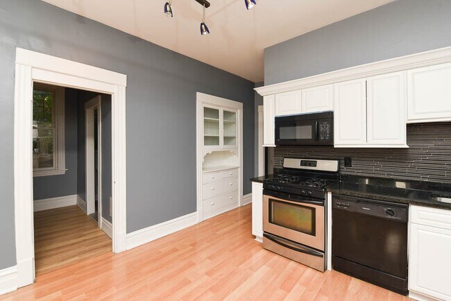 Foto del edificio - 2730 N Central Park Ave