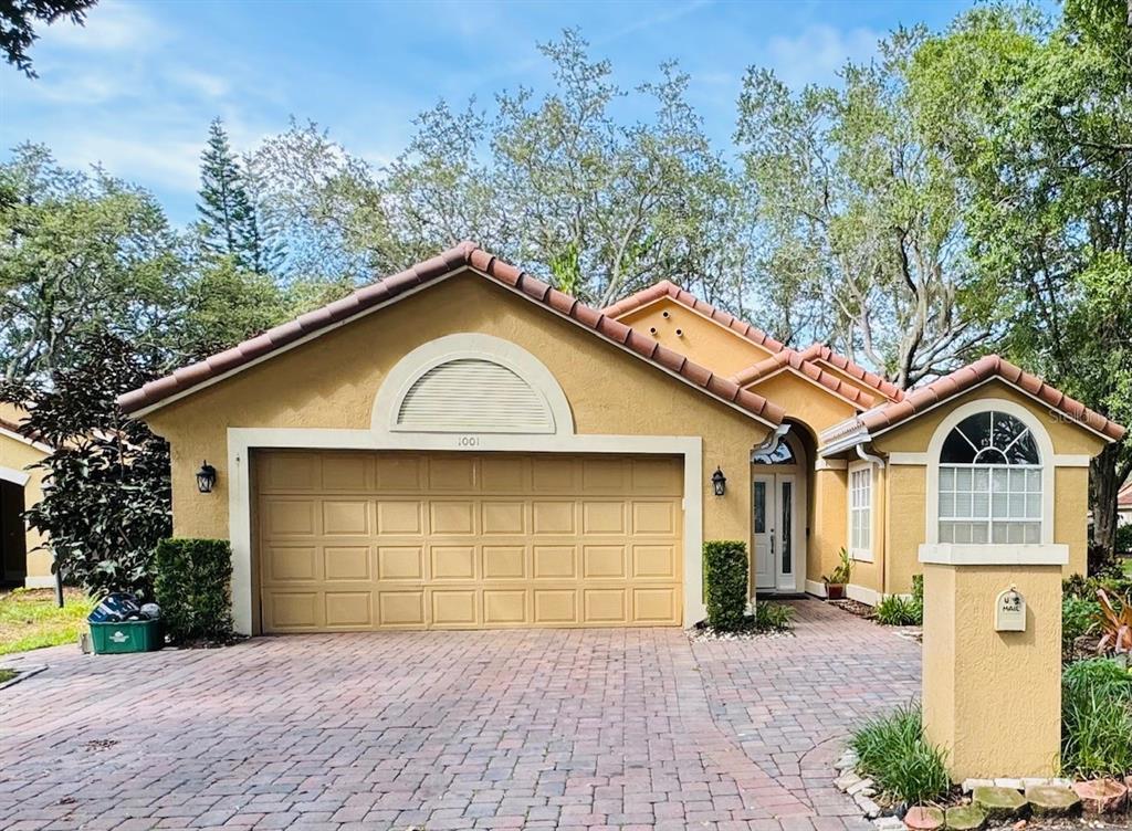 Primary Photo - 1001 E Pebble Beach Cir