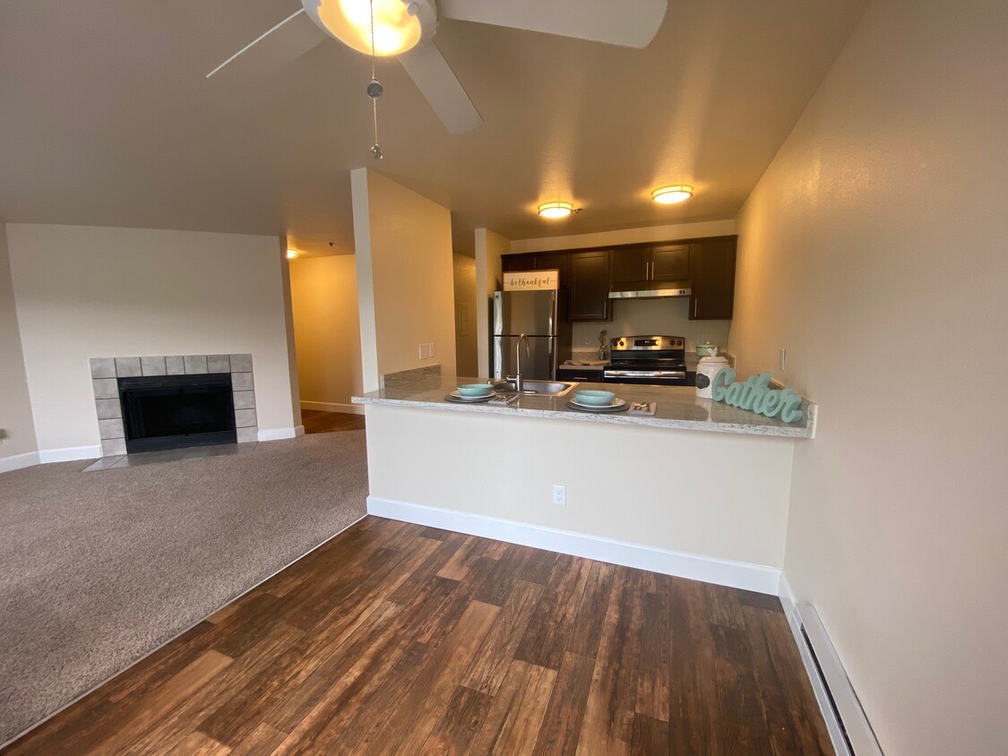 Sala de estar - 13775 Interurban Ave S