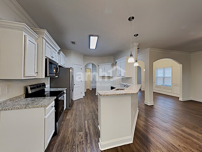 Building Photo - 2080 Lily Valley Dr